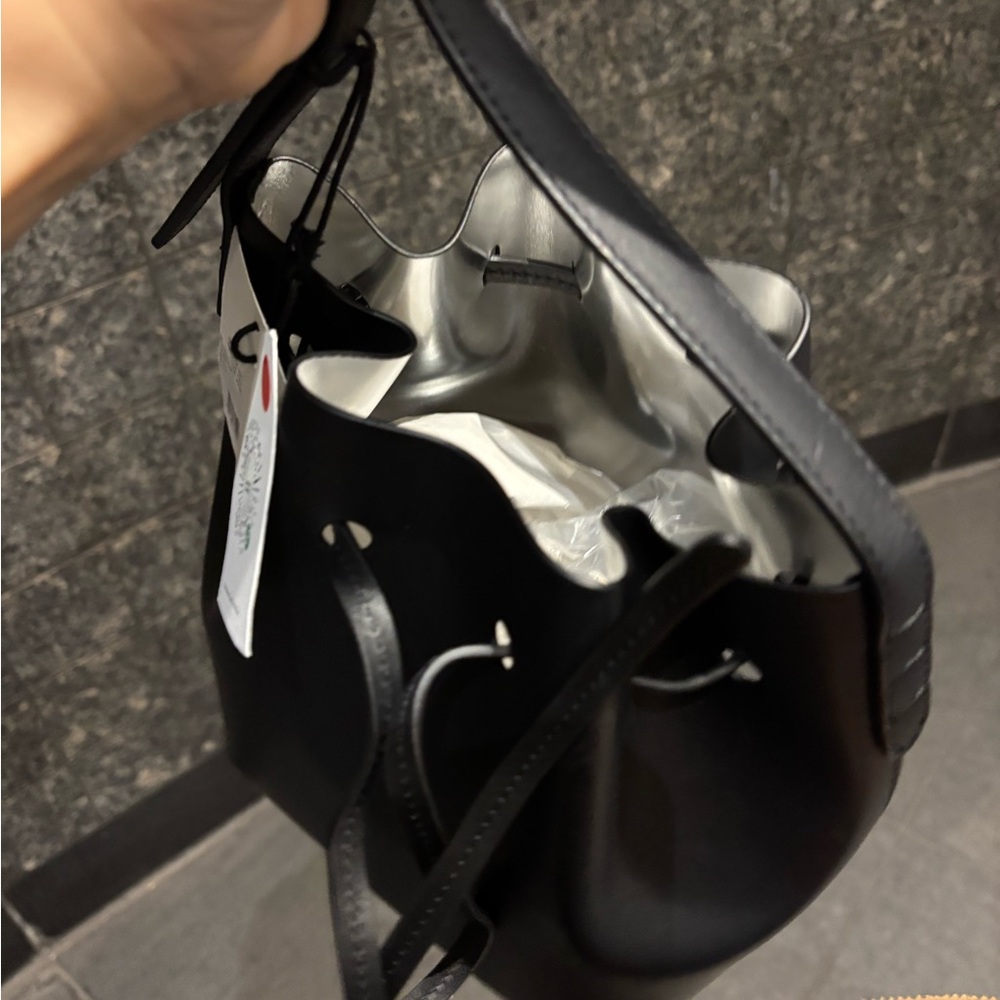 NWT Mansur Gavriel Mini Leather Bucket Bag - Limited Edition Silver Interior - Picture 5 of 6